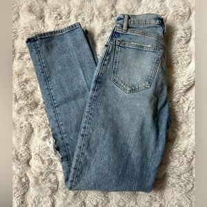 Abercrombie Curve Love 90s High Rise Straight Jeans